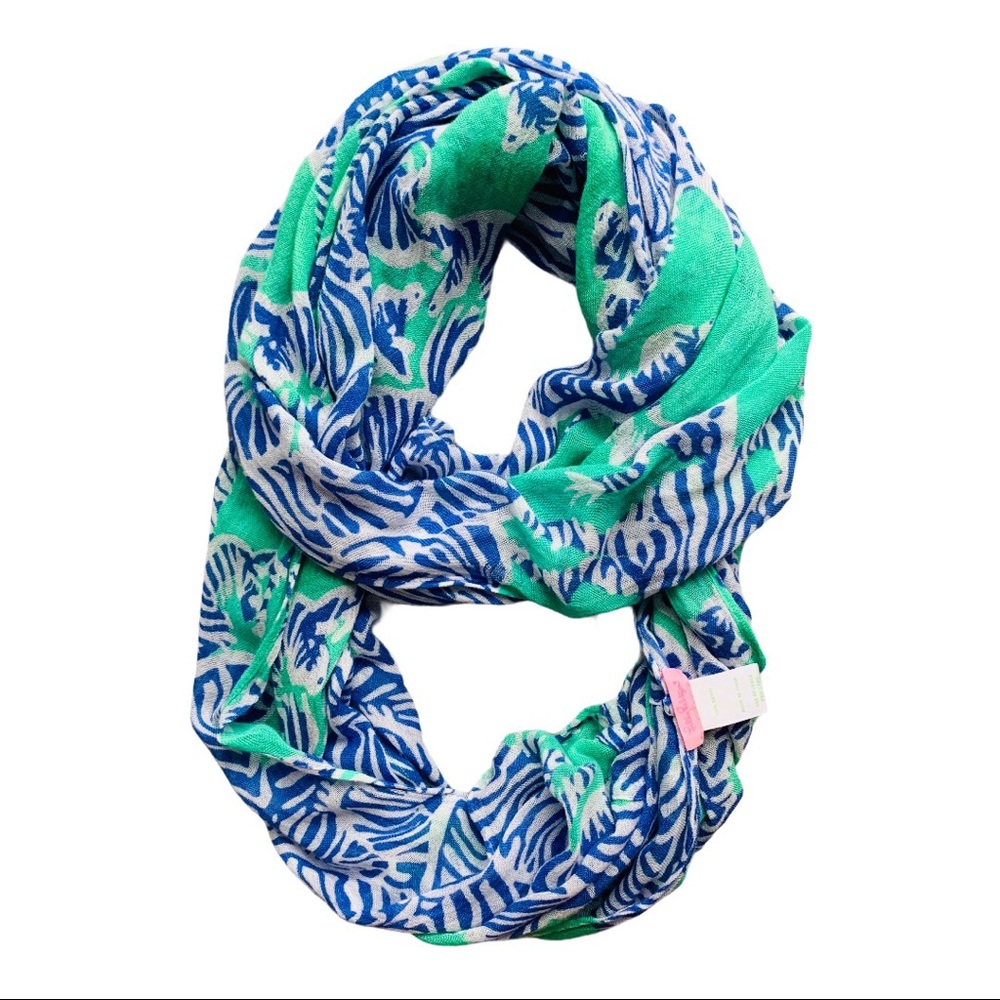 Lilly Pulitzer Blue Zebra 🦓 Turquoise Infinity Scarf - Picture 8 of 16